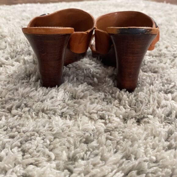 Circa wedges  - Picture 3 of 5